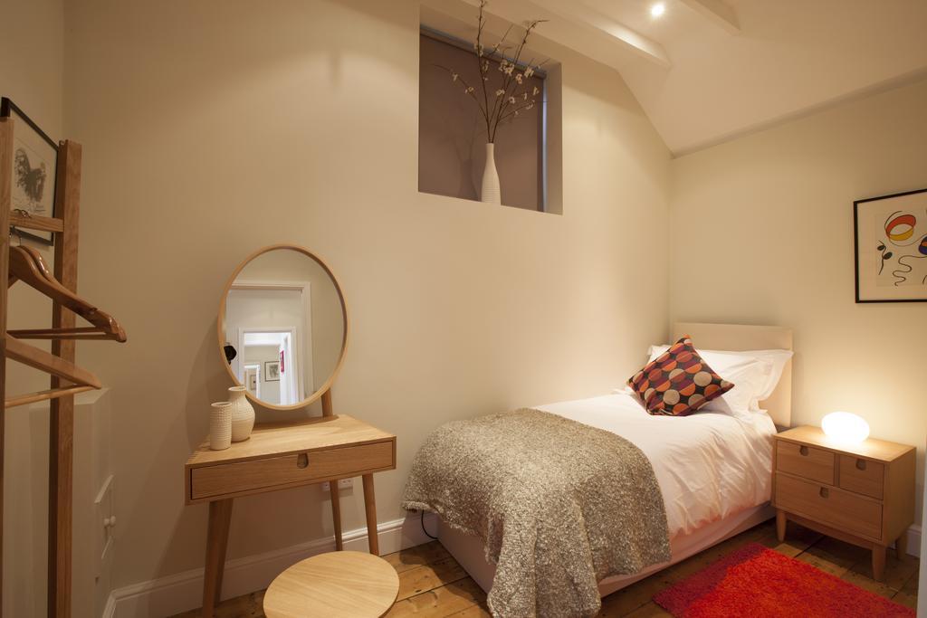 Centre Village 2 Bedroom Cottage - The Byre Pewsey Экстерьер фото