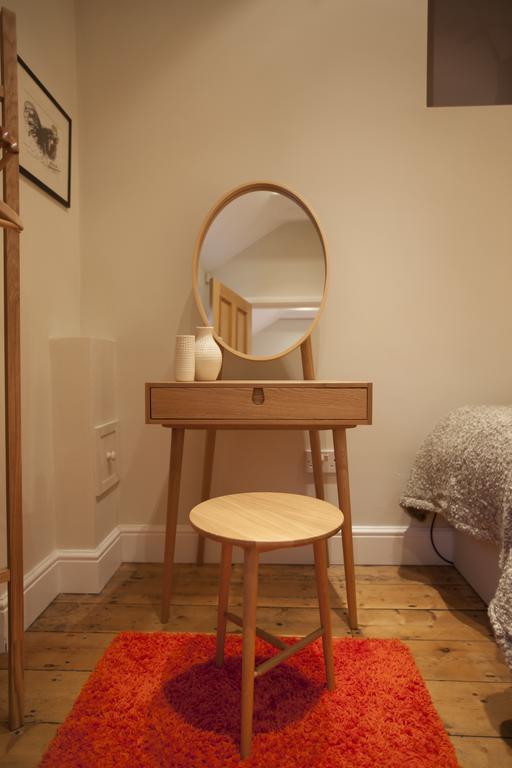 Centre Village 2 Bedroom Cottage - The Byre Pewsey Экстерьер фото