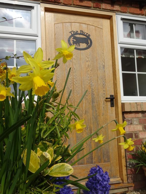 Centre Village 2 Bedroom Cottage - The Byre Pewsey Экстерьер фото